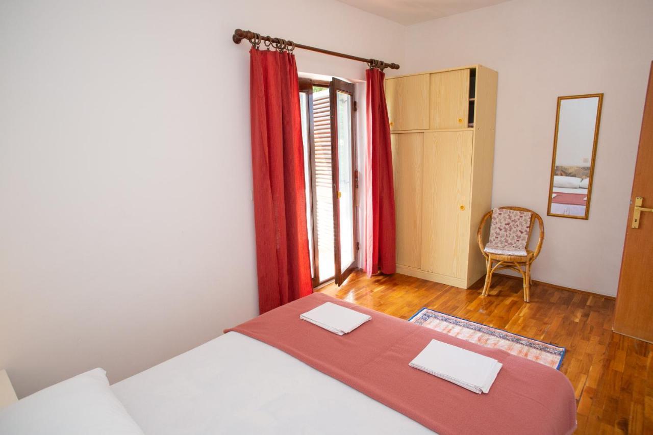 House Emilija Apartment Novalja Ngoại thất bức ảnh