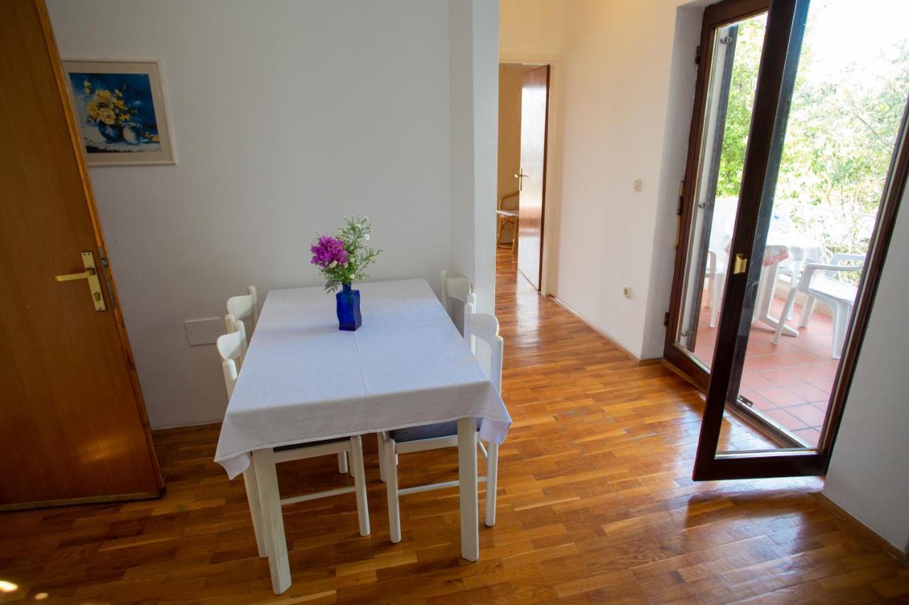 House Emilija Apartment Novalja Ngoại thất bức ảnh